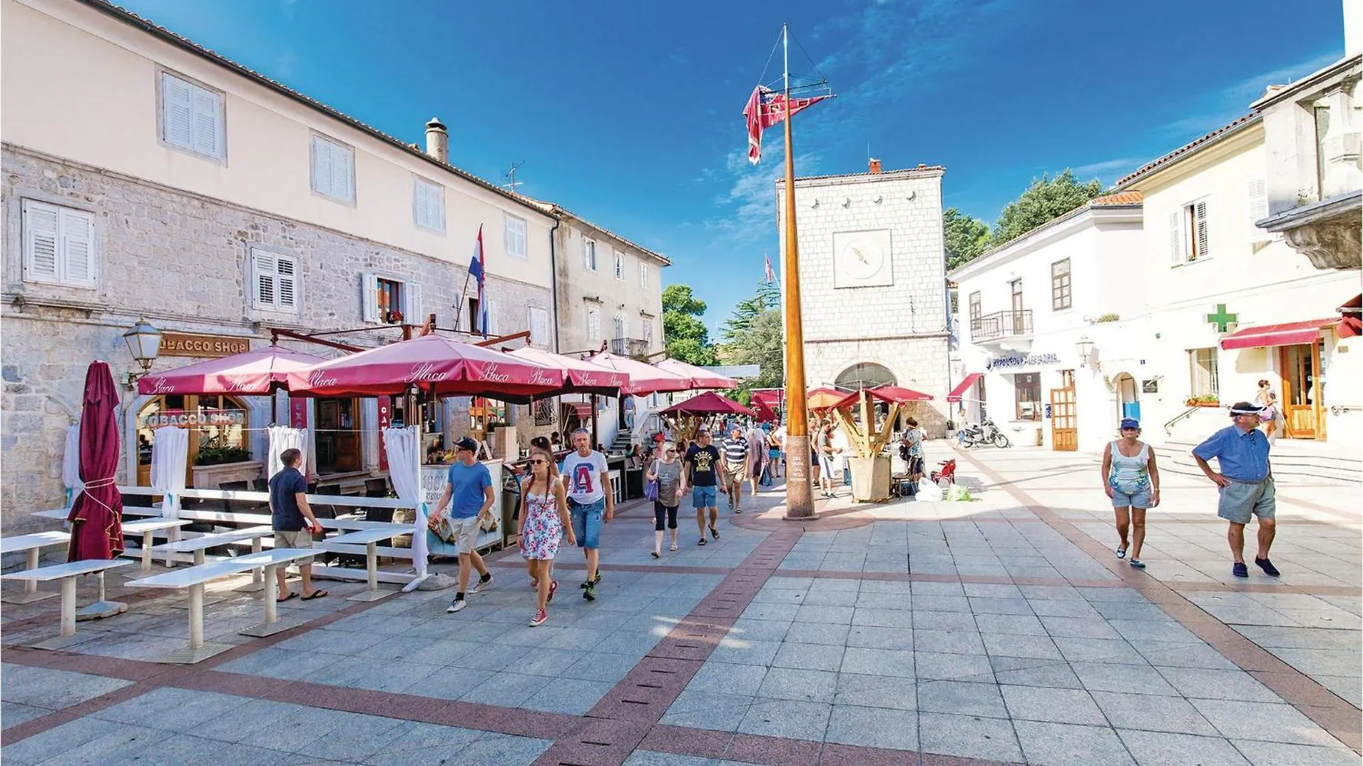 Lovely Home In Malinska With Wifi