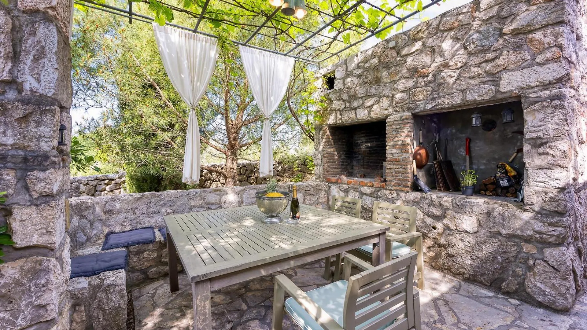 Holiday home Lovely Home In Malinska With Wifi