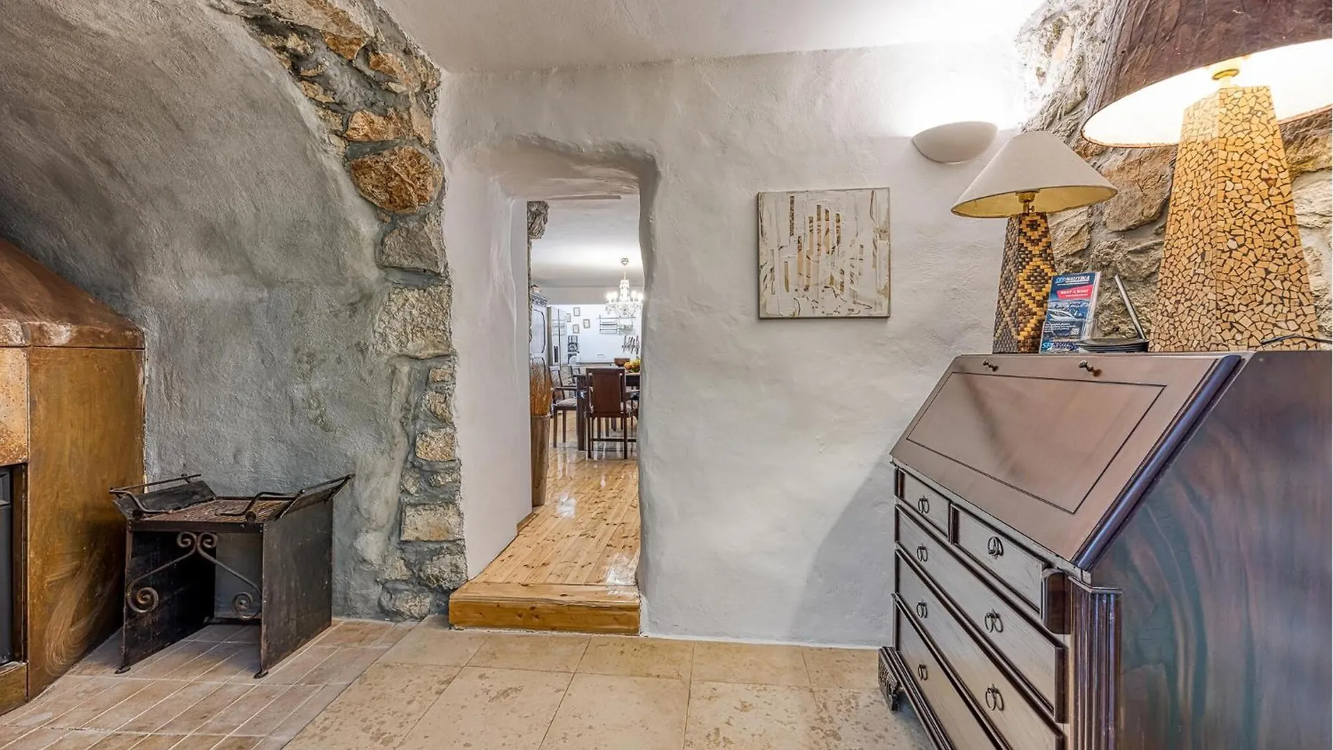 Lovely Home In Malinska With Wifi 0*,  Chorvatsko
