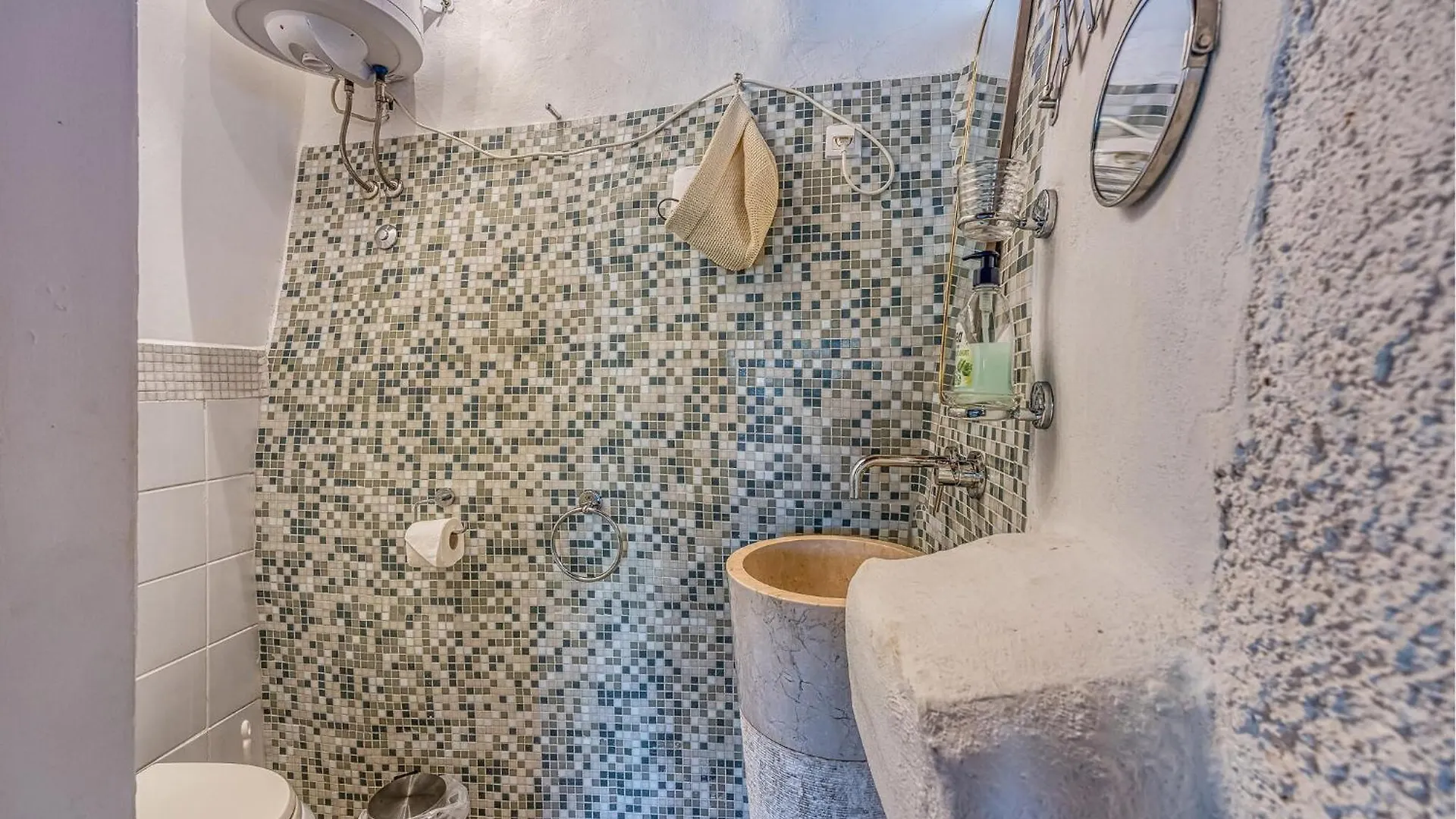 Lovely Home In Malinska With Wifi
